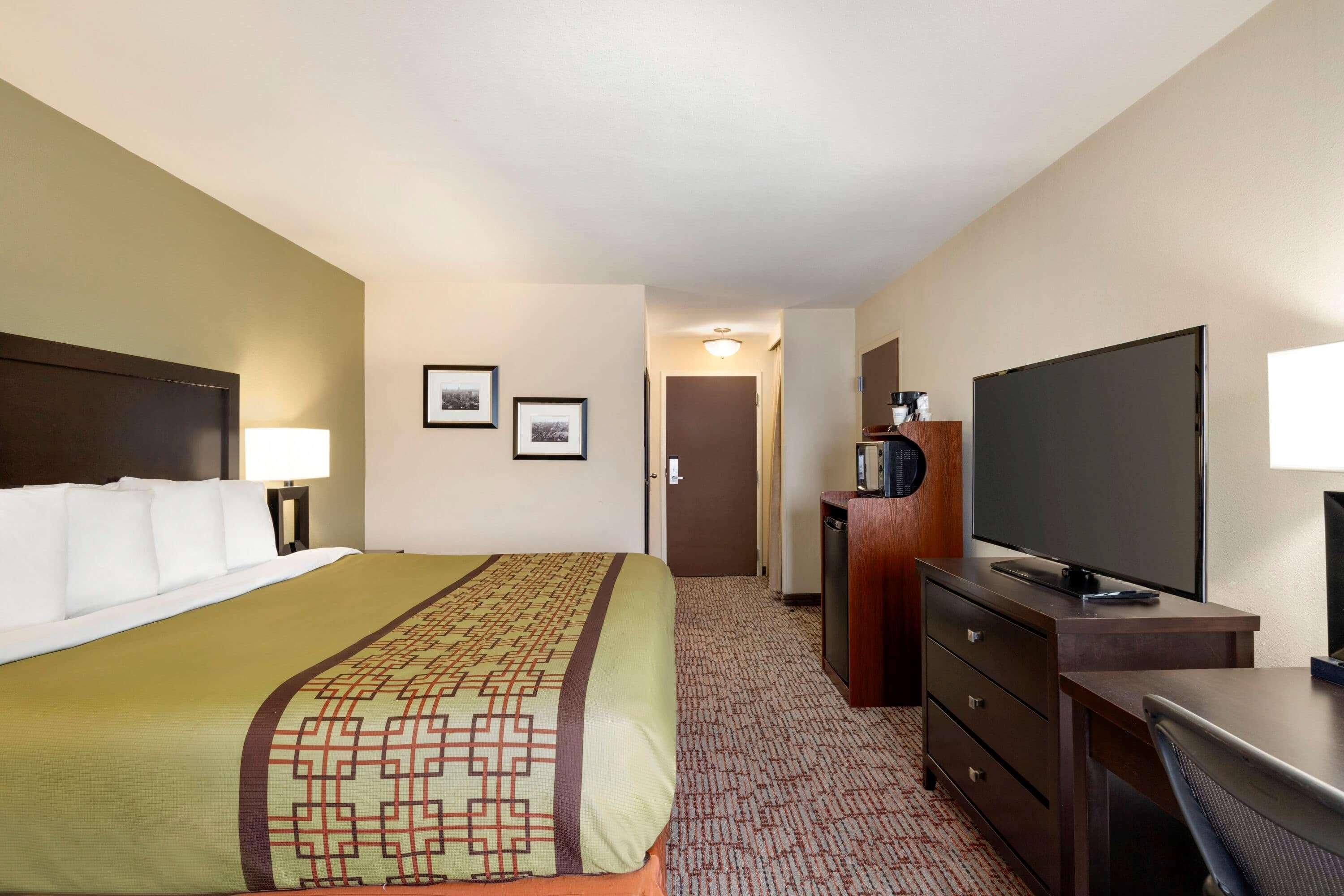 Hotel Baymont By Wyndham Augusta West Extérieur photo