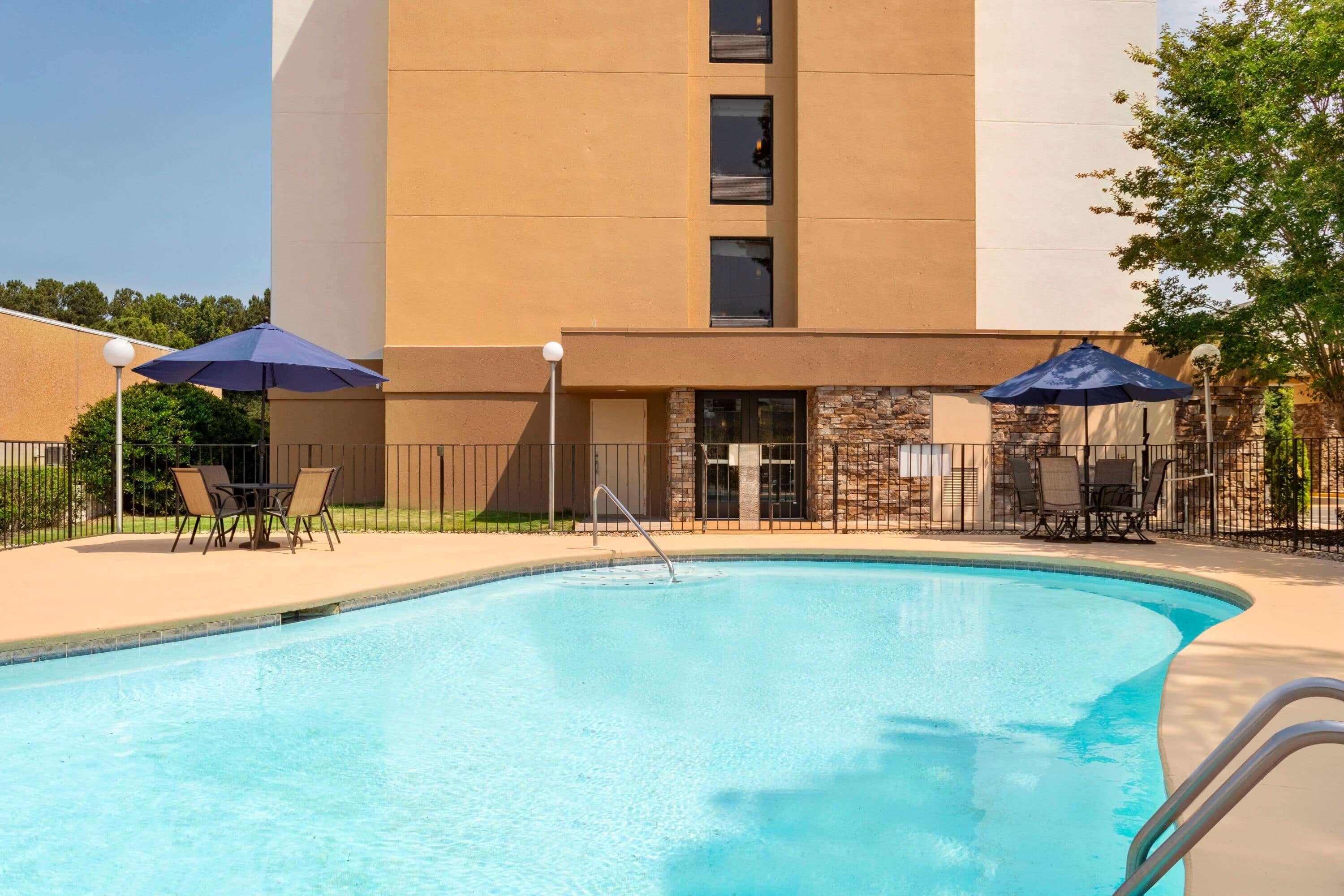Hotel Baymont By Wyndham Augusta West Extérieur photo